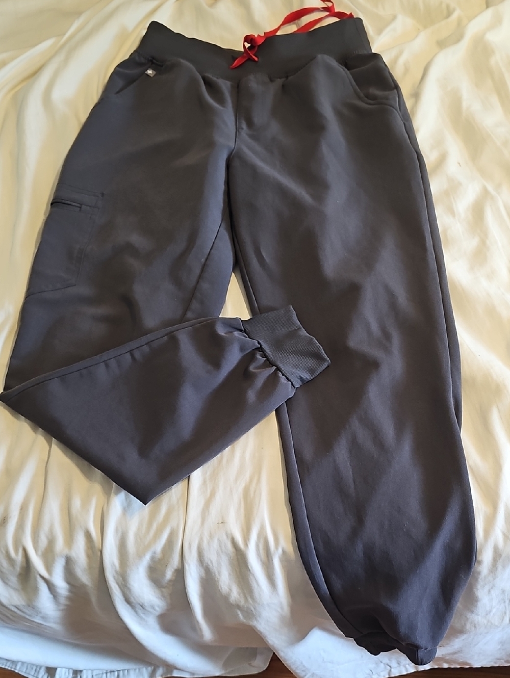 FIGS Zamora High Waisted Joggers. Size Small- Regular. Color Charcoal